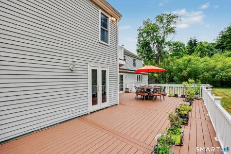 567 Danbury Road Wilton CT 06897