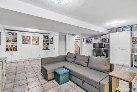 789 Donna Drive Orange CT 06477