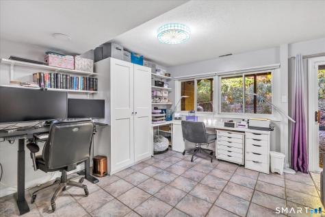 789 Donna Drive Orange CT 06477