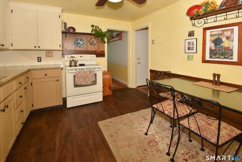 7 Nye Street Manchester CT 06040