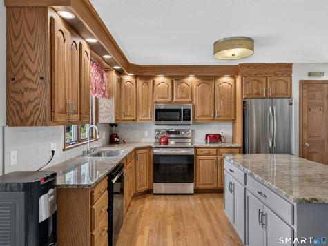 98 South Front Street Middletown CT 06457