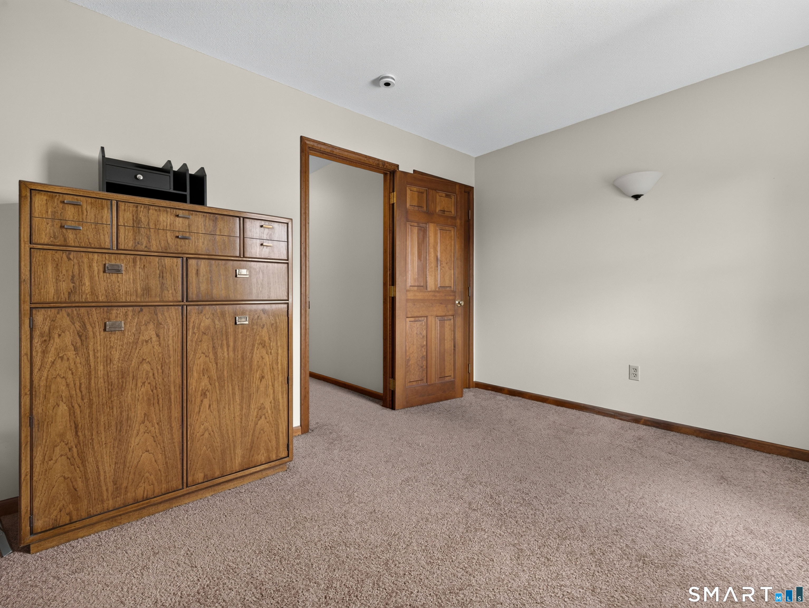 98 South Front Street Middletown CT 06457