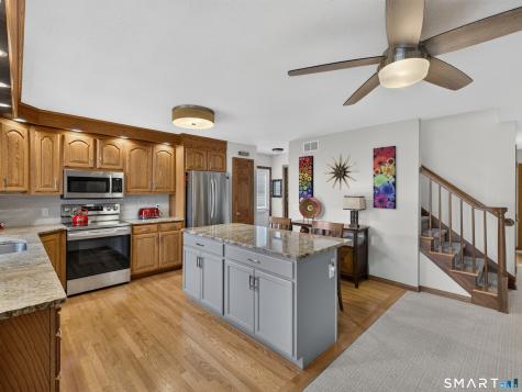 98 South Front Street Middletown CT 06457