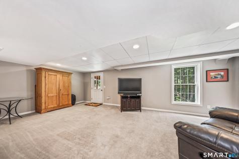 53 Howard Lane Thomaston CT 06787