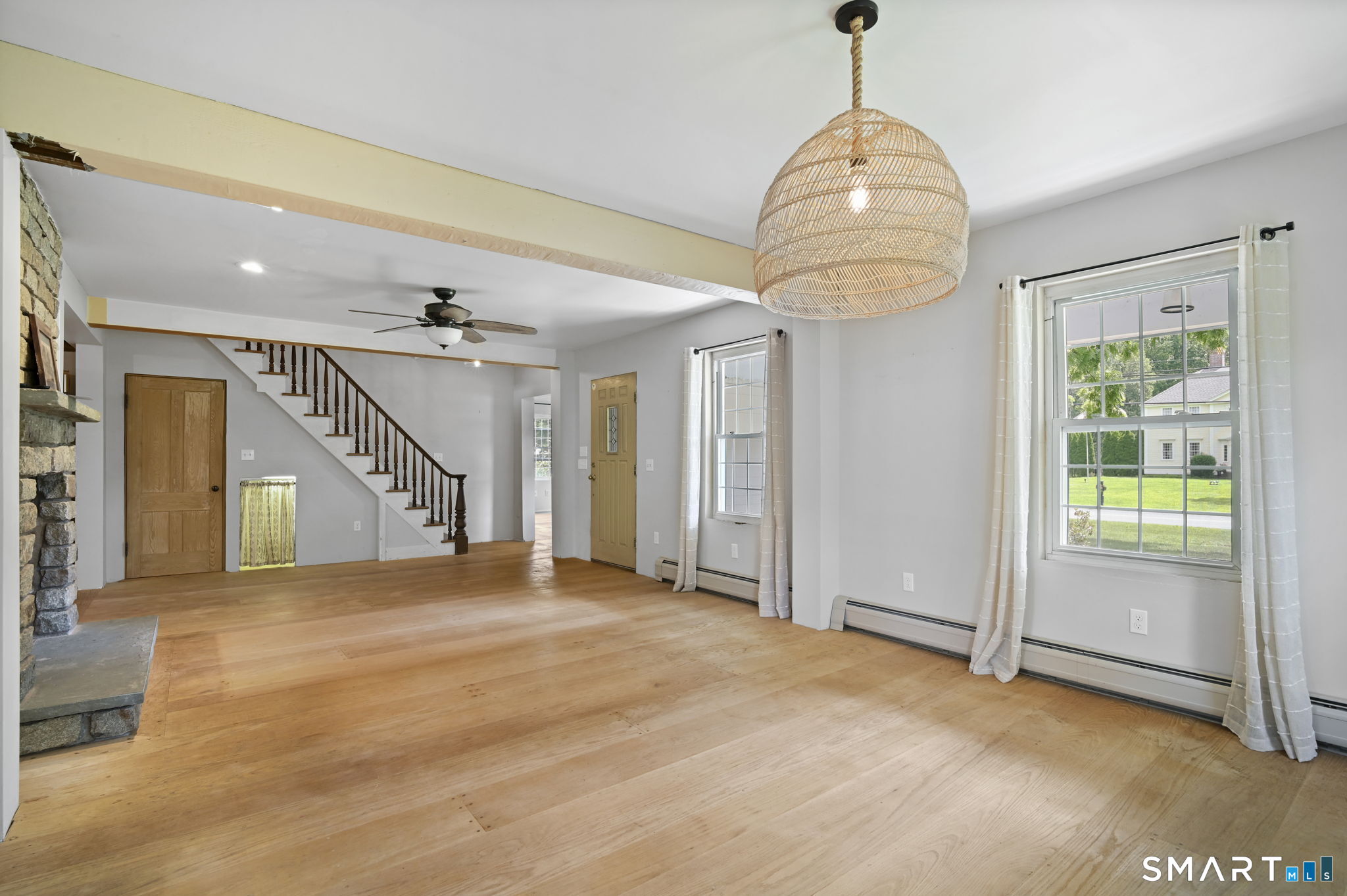 1689 Main Street South Windsor CT 06074