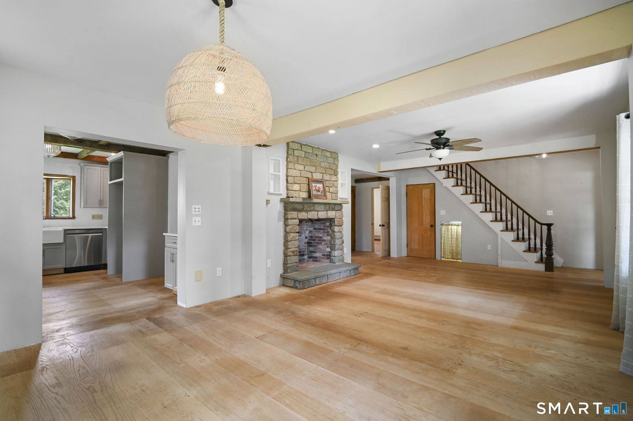 1689 Main Street South Windsor CT 06074