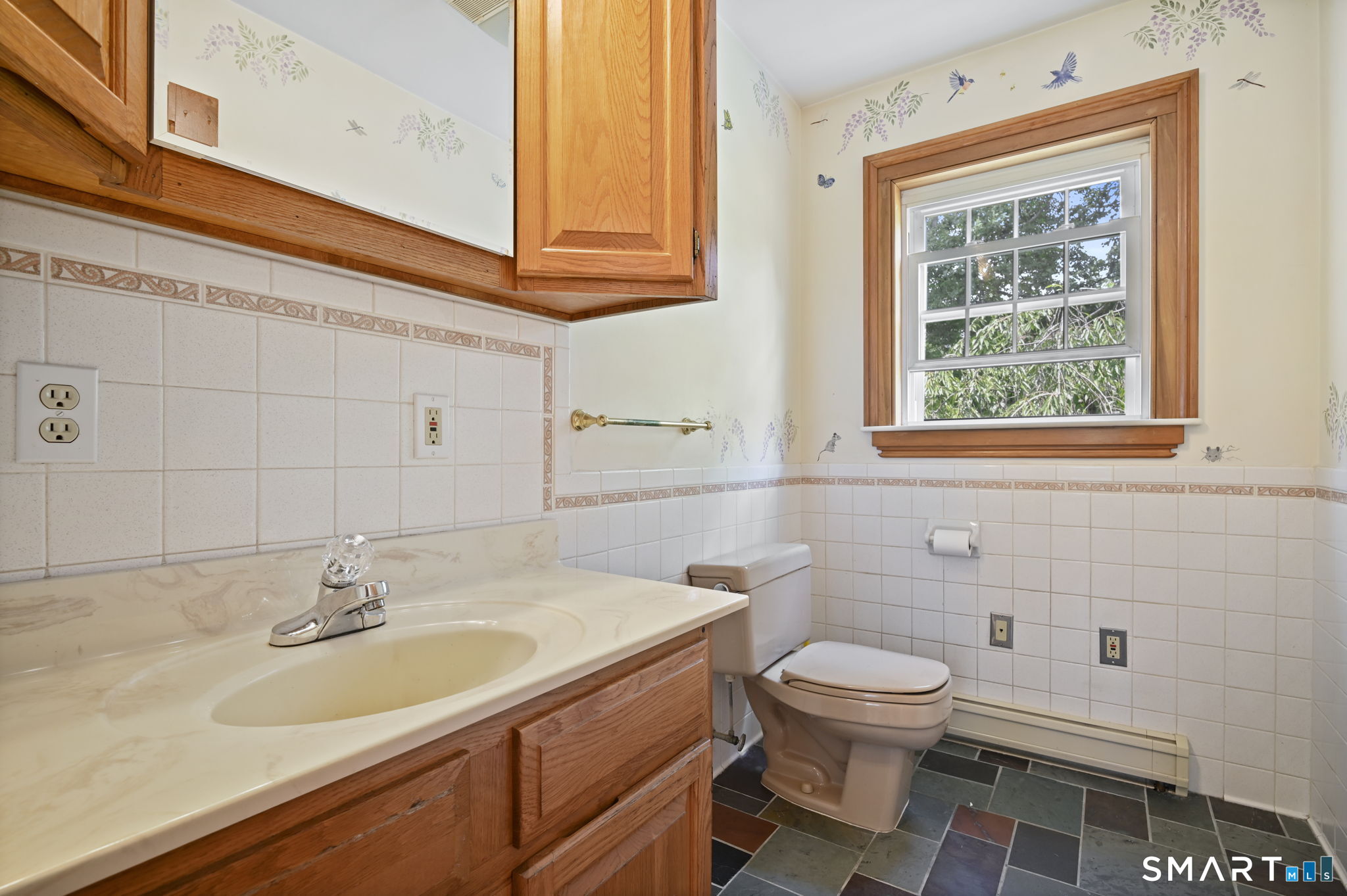 1689 Main Street South Windsor CT 06074