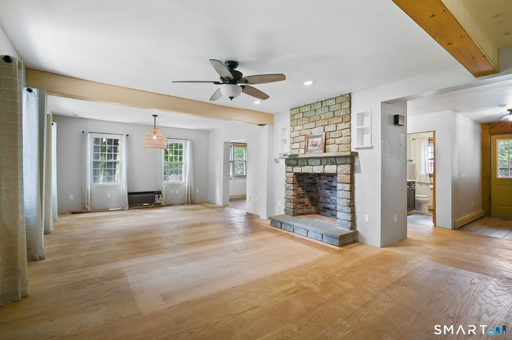 1689 Main Street South Windsor CT 06074