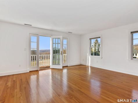 7 Long Meadow Lane Redding CT 06896