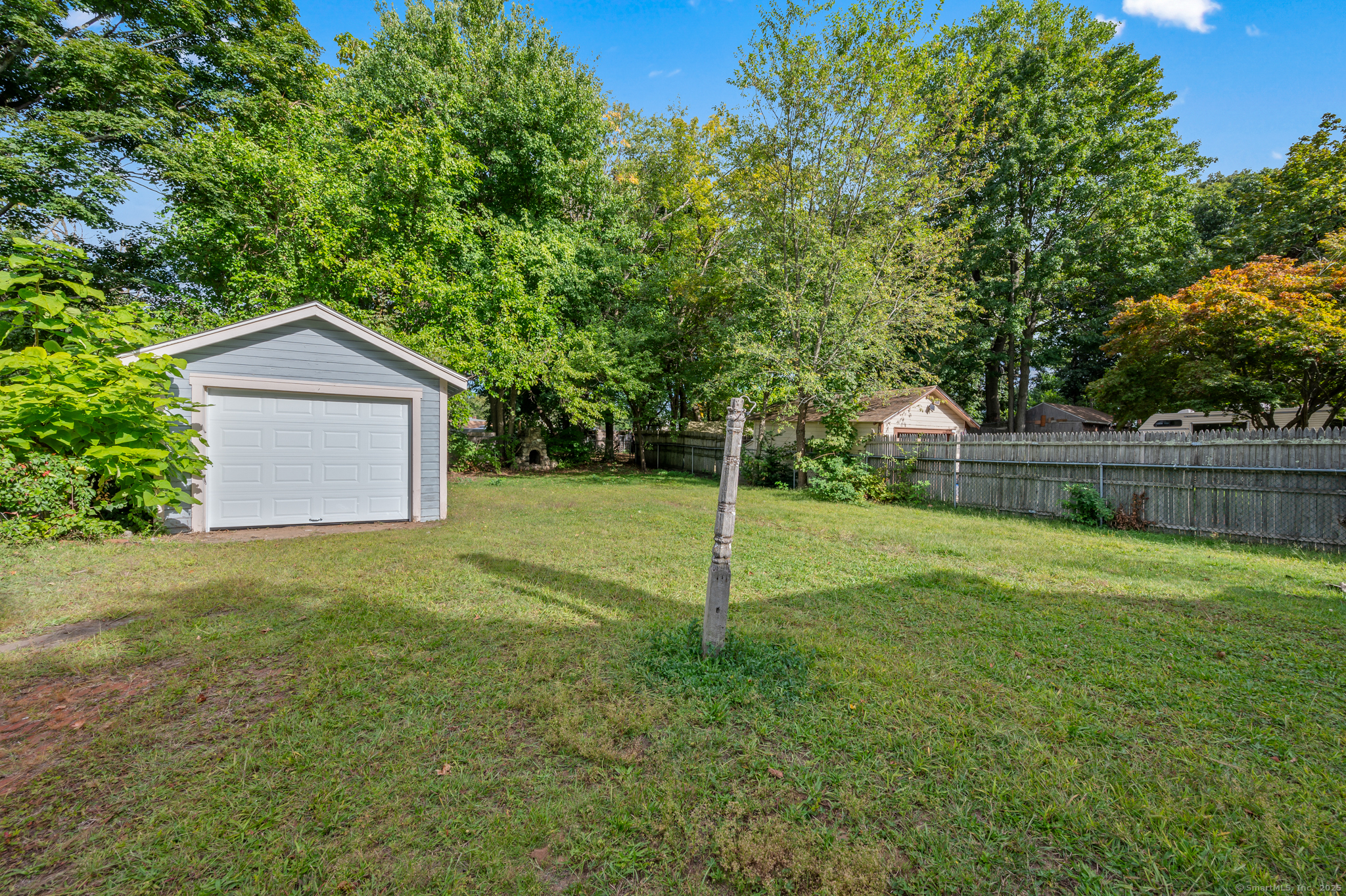 16 Whitney Street East Hartford CT 06118