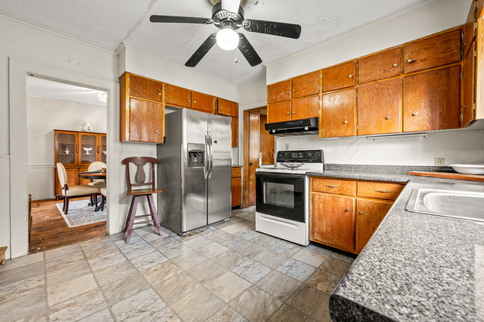 16 Whitney Street East Hartford CT 06118