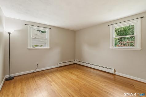 126 Davis Road East Hartford CT 06118