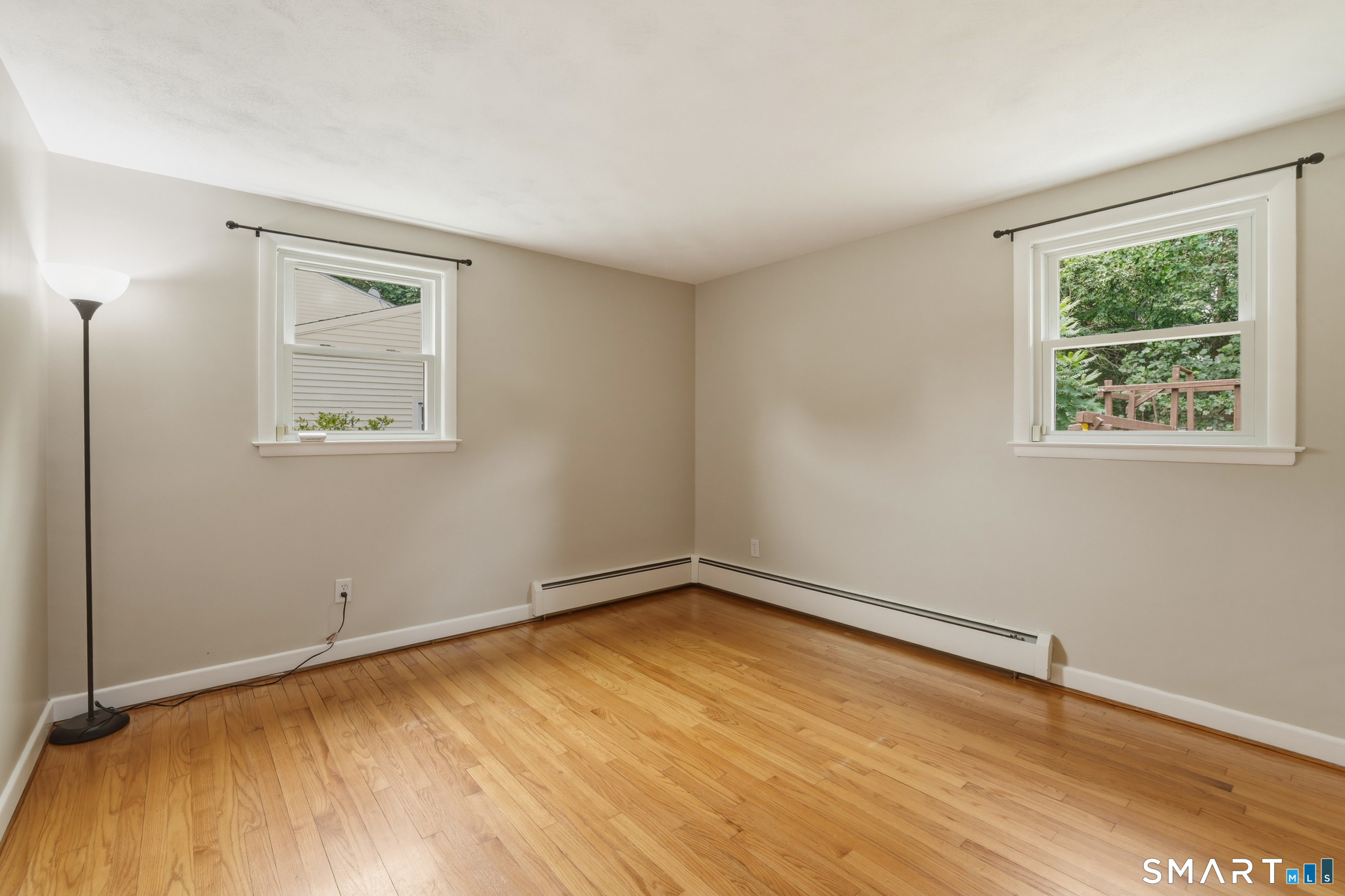 126 Davis Road East Hartford CT 06118
