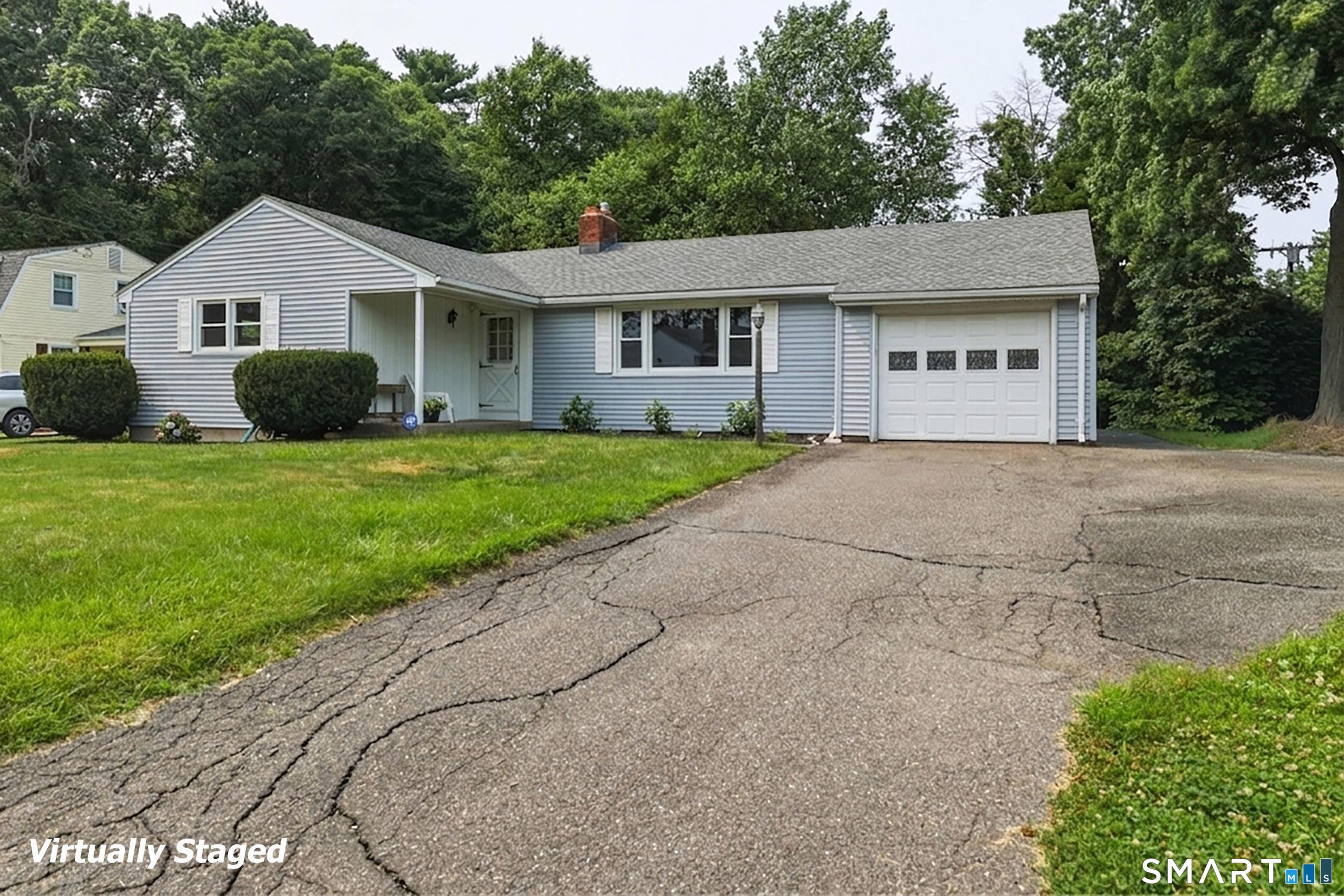 126 Davis Road East Hartford CT 06118