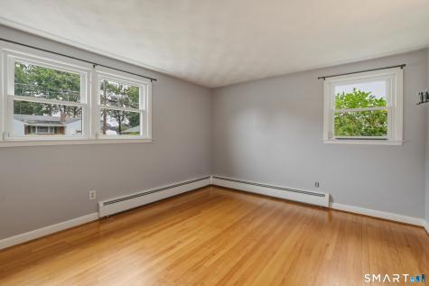 126 Davis Road East Hartford CT 06118