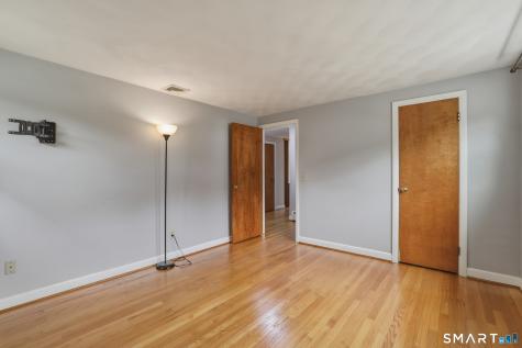 126 Davis Road East Hartford CT 06118