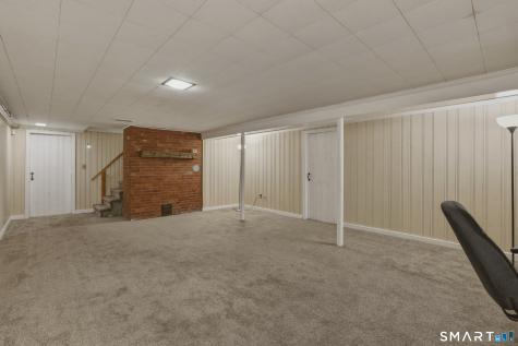 126 Davis Road East Hartford CT 06118