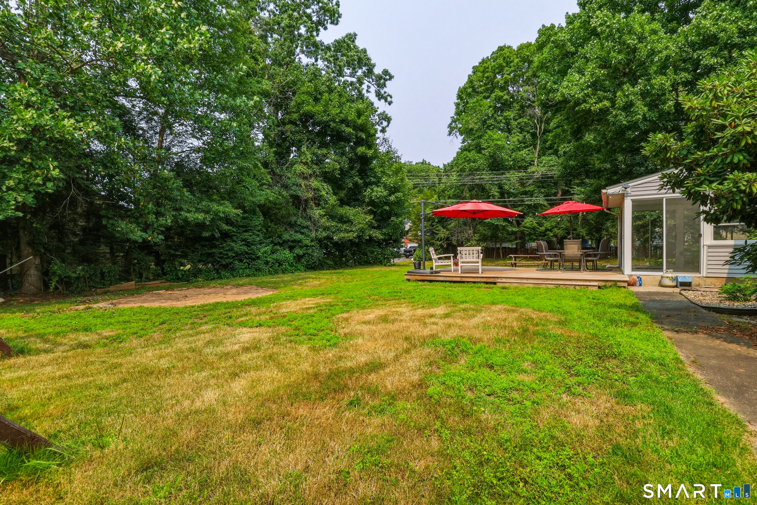 126 Davis Road East Hartford CT 06118