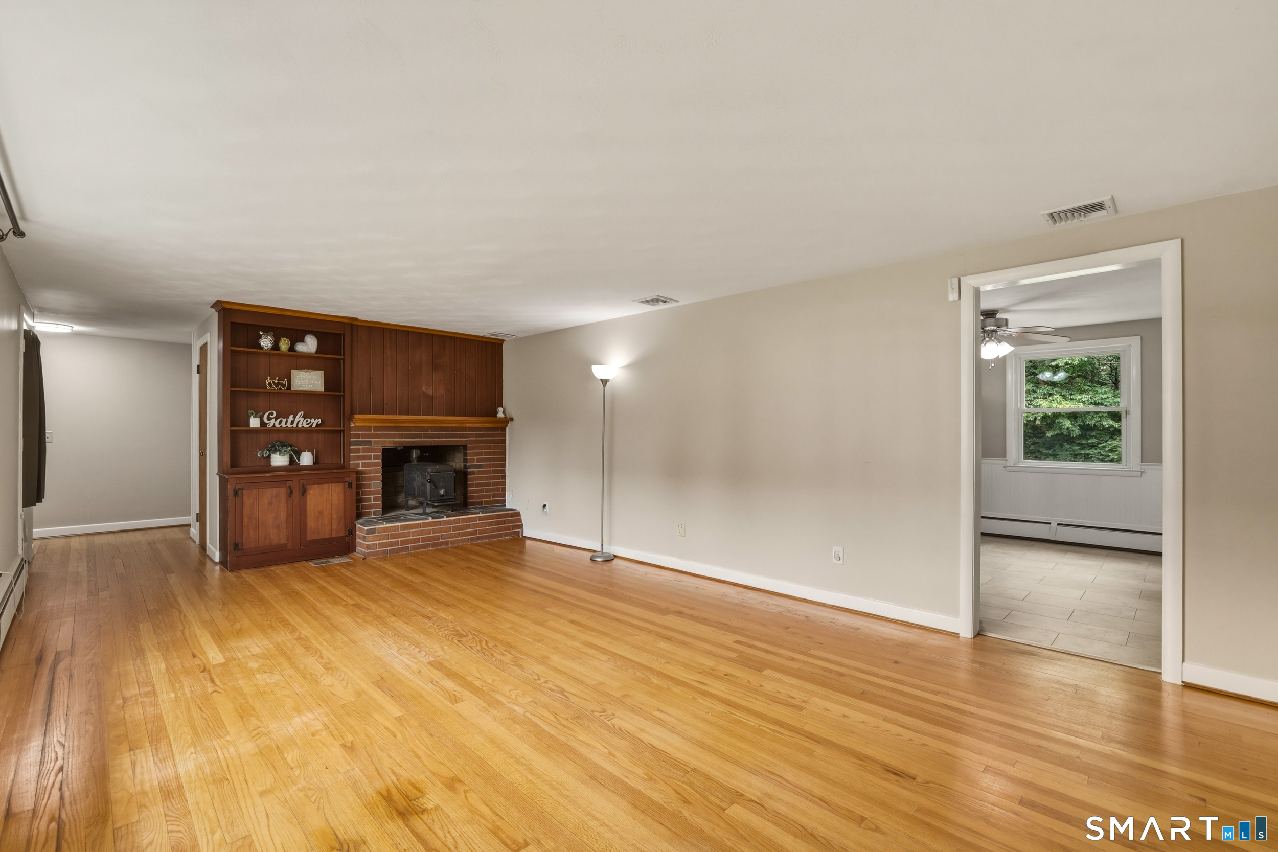 126 Davis Road East Hartford CT 06118