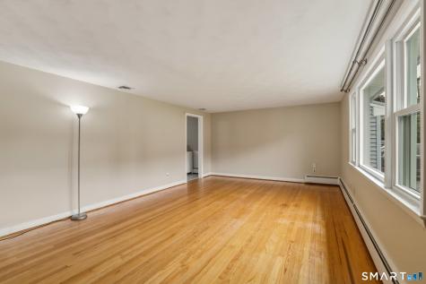 126 Davis Road East Hartford CT 06118