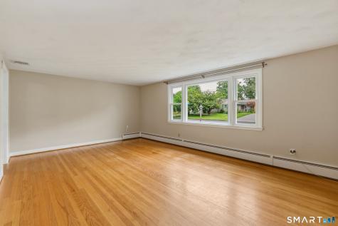 126 Davis Road East Hartford CT 06118