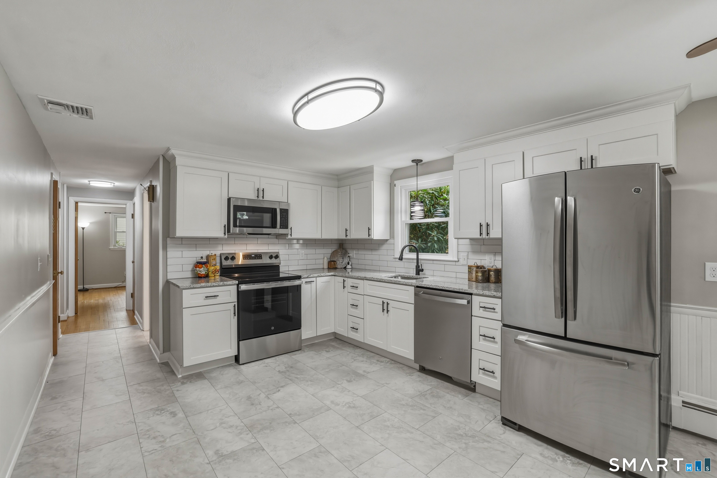 126 Davis Road East Hartford CT 06118