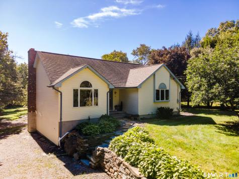 29 Lehtinen Road Thompson CT 06277