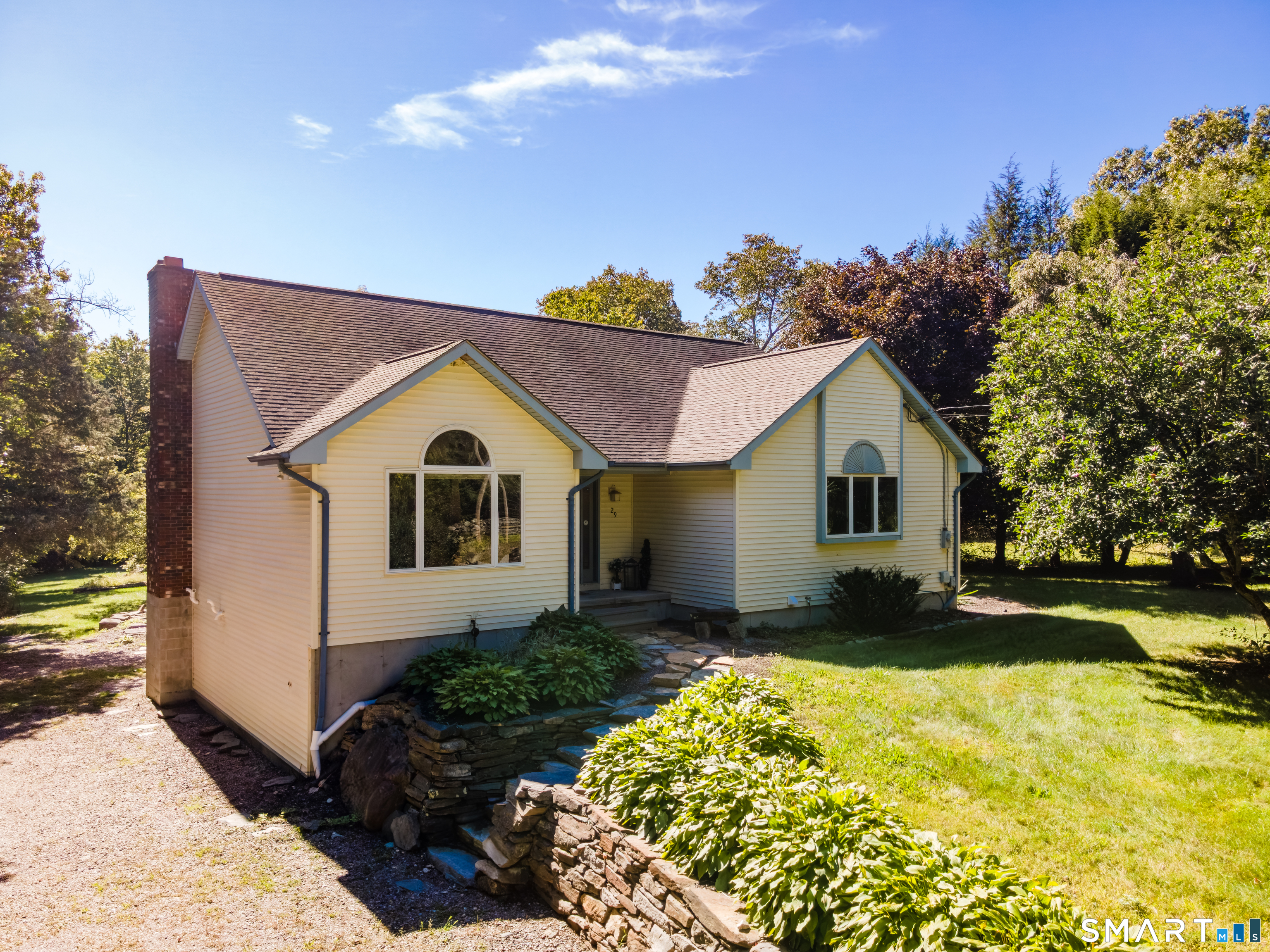 29 Lehtinen Road Thompson CT 06277
