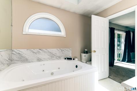 29 Lehtinen Road Thompson CT 06277
