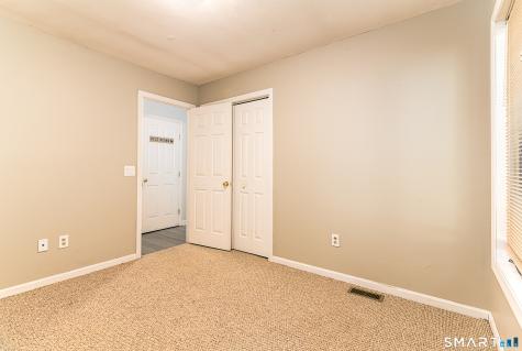 29 Lehtinen Road Thompson CT 06277