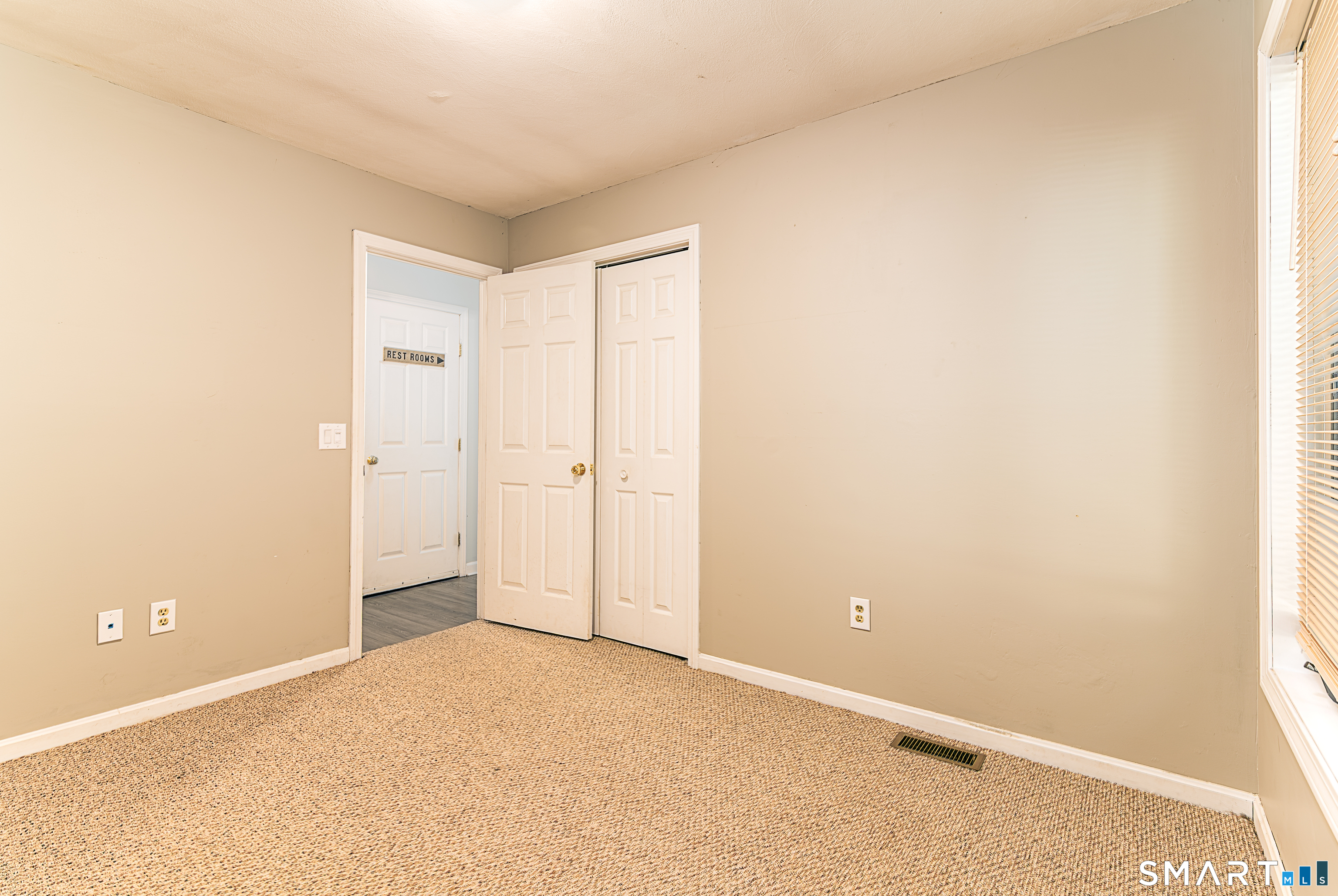 29 Lehtinen Road Thompson CT 06277