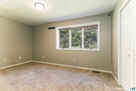 29 Lehtinen Road Thompson CT 06277