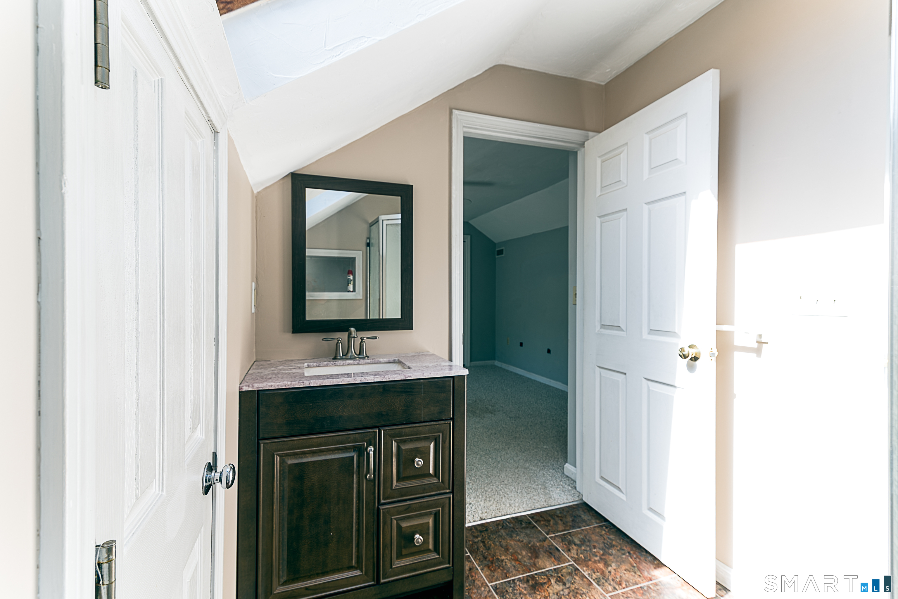 29 Lehtinen Road Thompson CT 06277