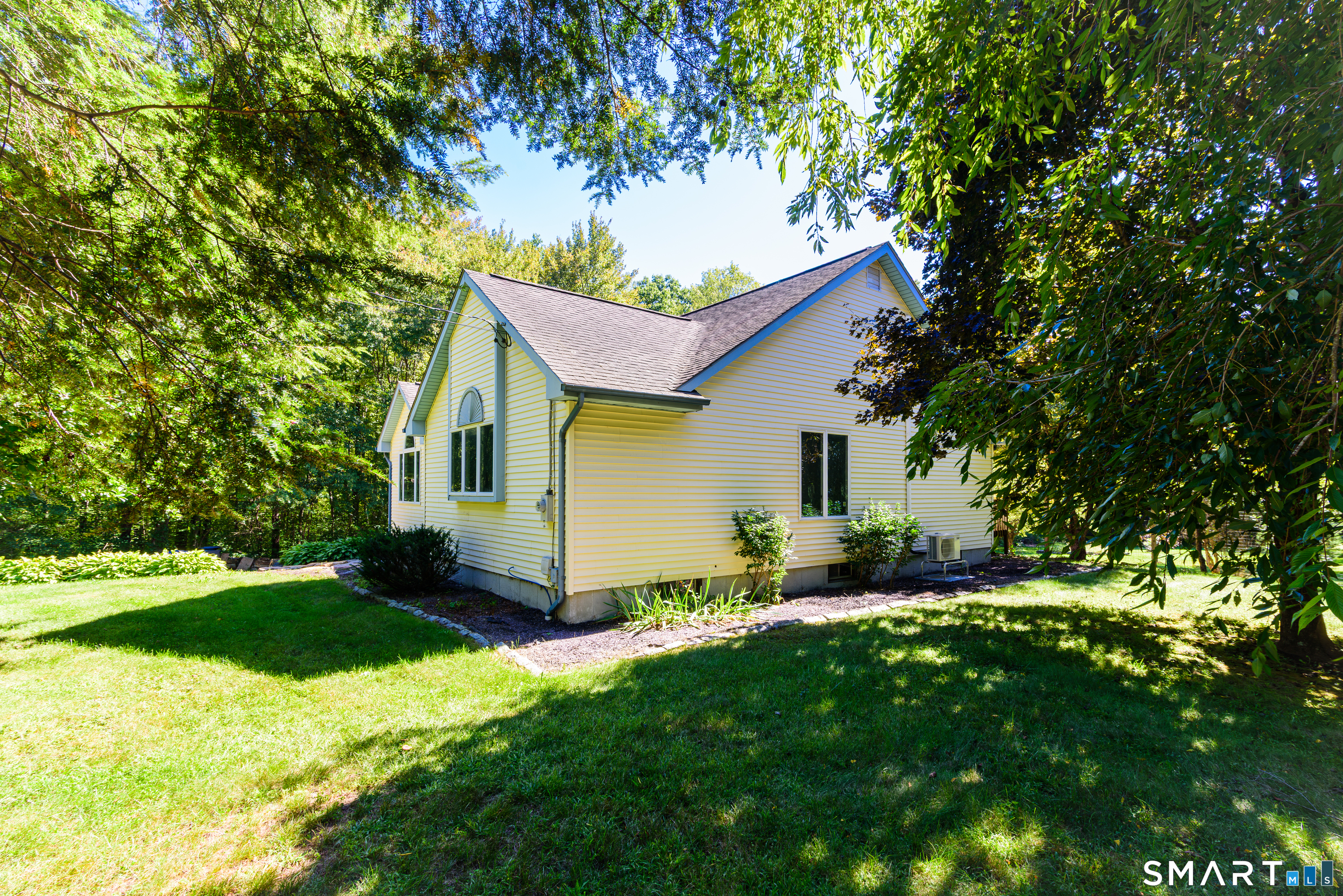 29 Lehtinen Road Thompson CT 06277