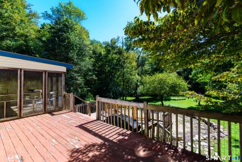 29 Lehtinen Road Thompson CT 06277