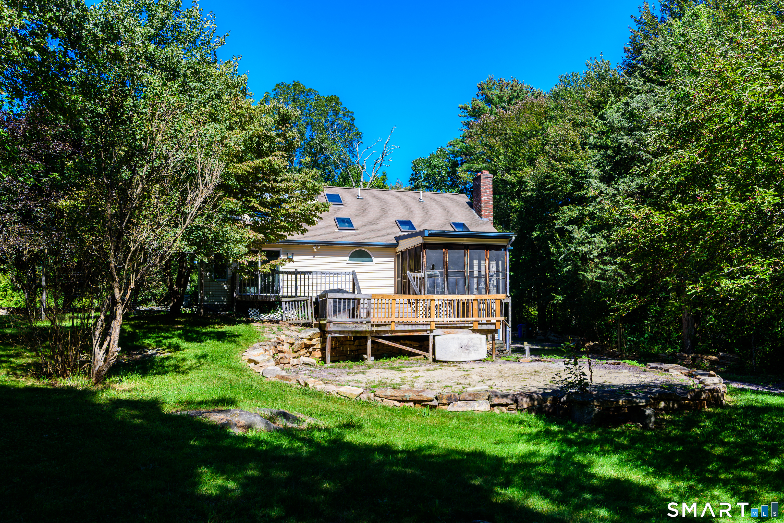 29 Lehtinen Road Thompson CT 06277