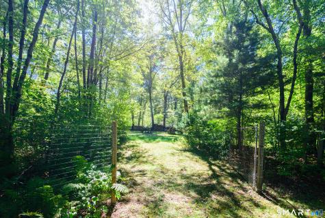 29 Lehtinen Road Thompson CT 06277