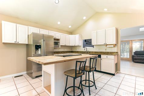 29 Lehtinen Road Thompson CT 06277