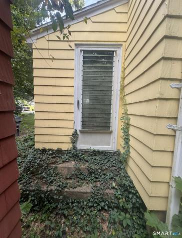 64 Bolton Street Manchester CT 06042