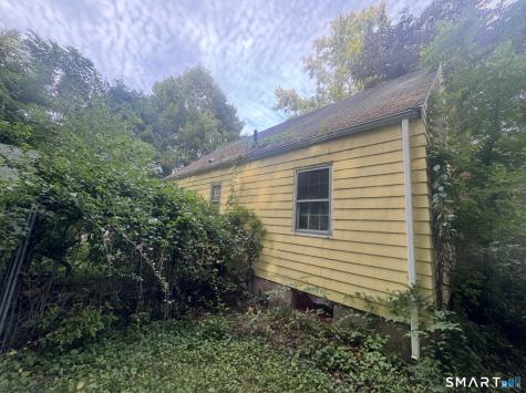 64 Bolton Street Manchester CT 06042