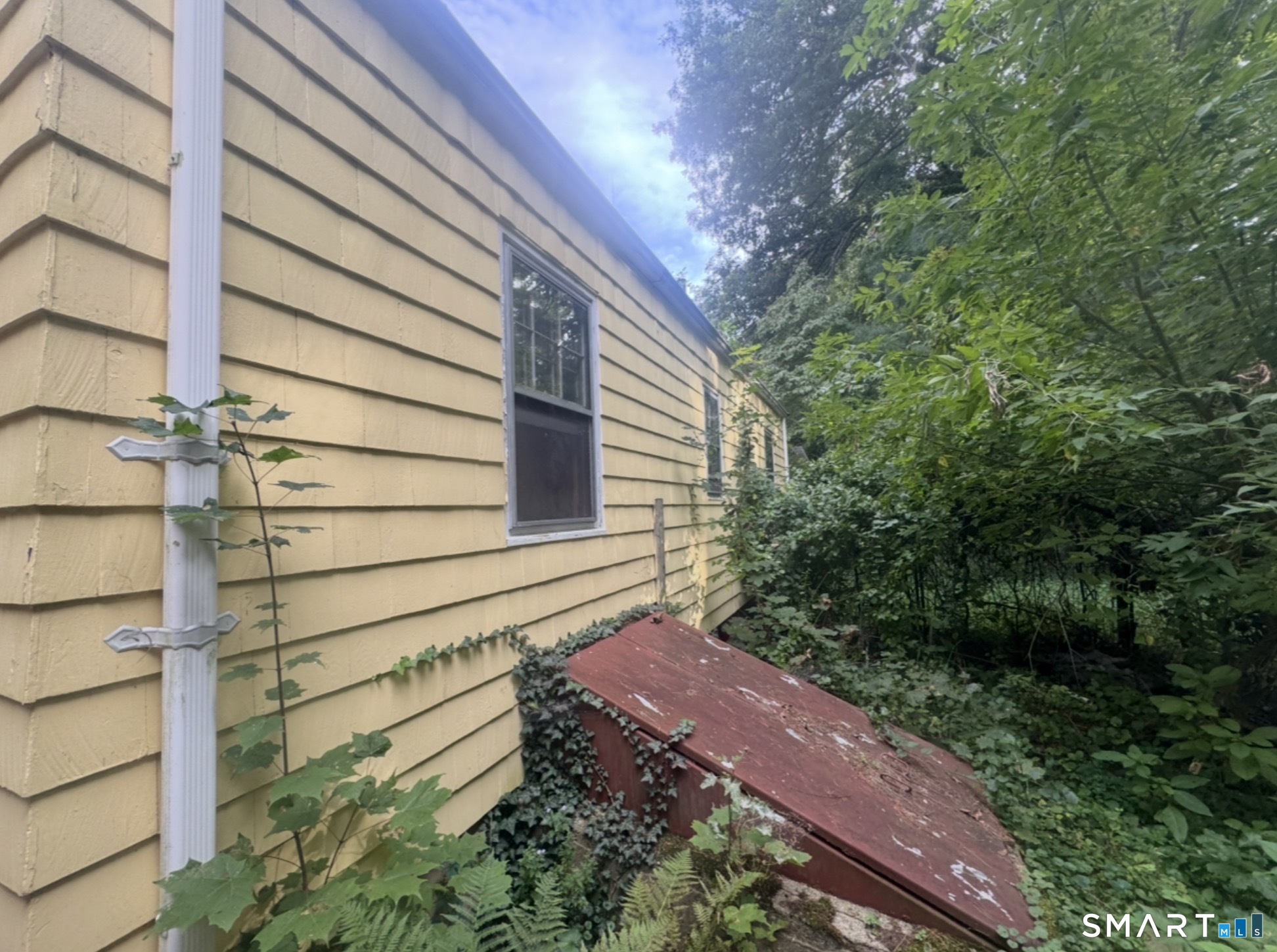 64 Bolton Street Manchester CT 06042