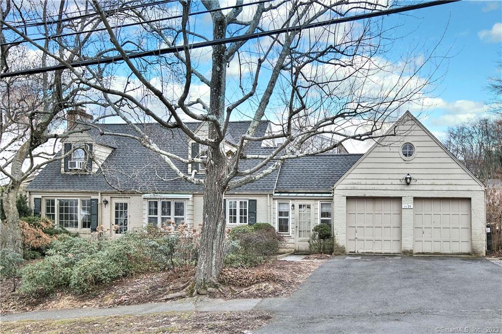 1125 Oldfield Road Fairfield CT 06824