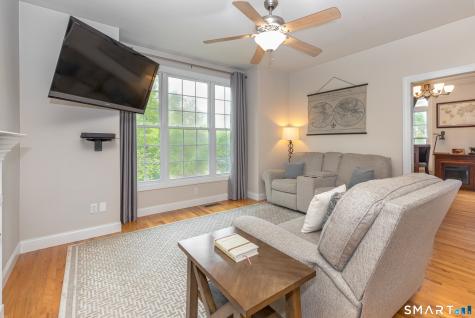 12 Davis Road Oxford CT 06478