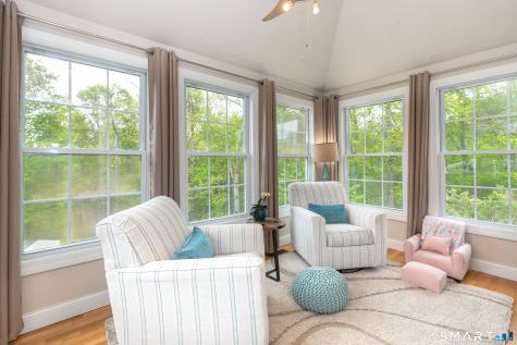 12 Davis Road Oxford CT 06478