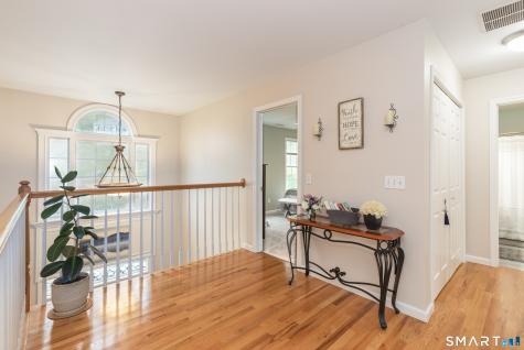 12 Davis Road Oxford CT 06478