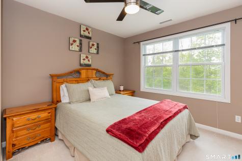 12 Davis Road Oxford CT 06478