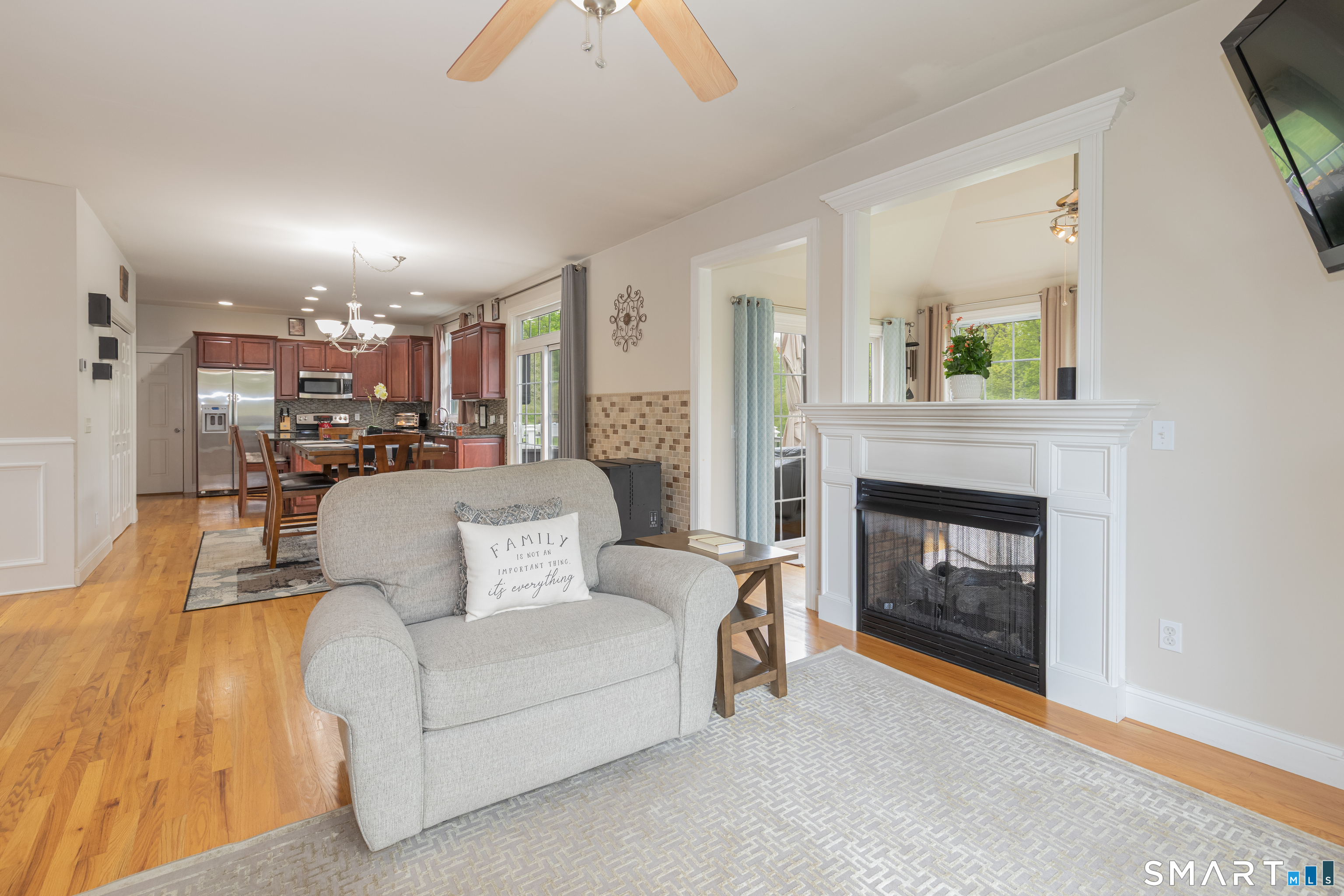 12 Davis Road Oxford CT 06478
