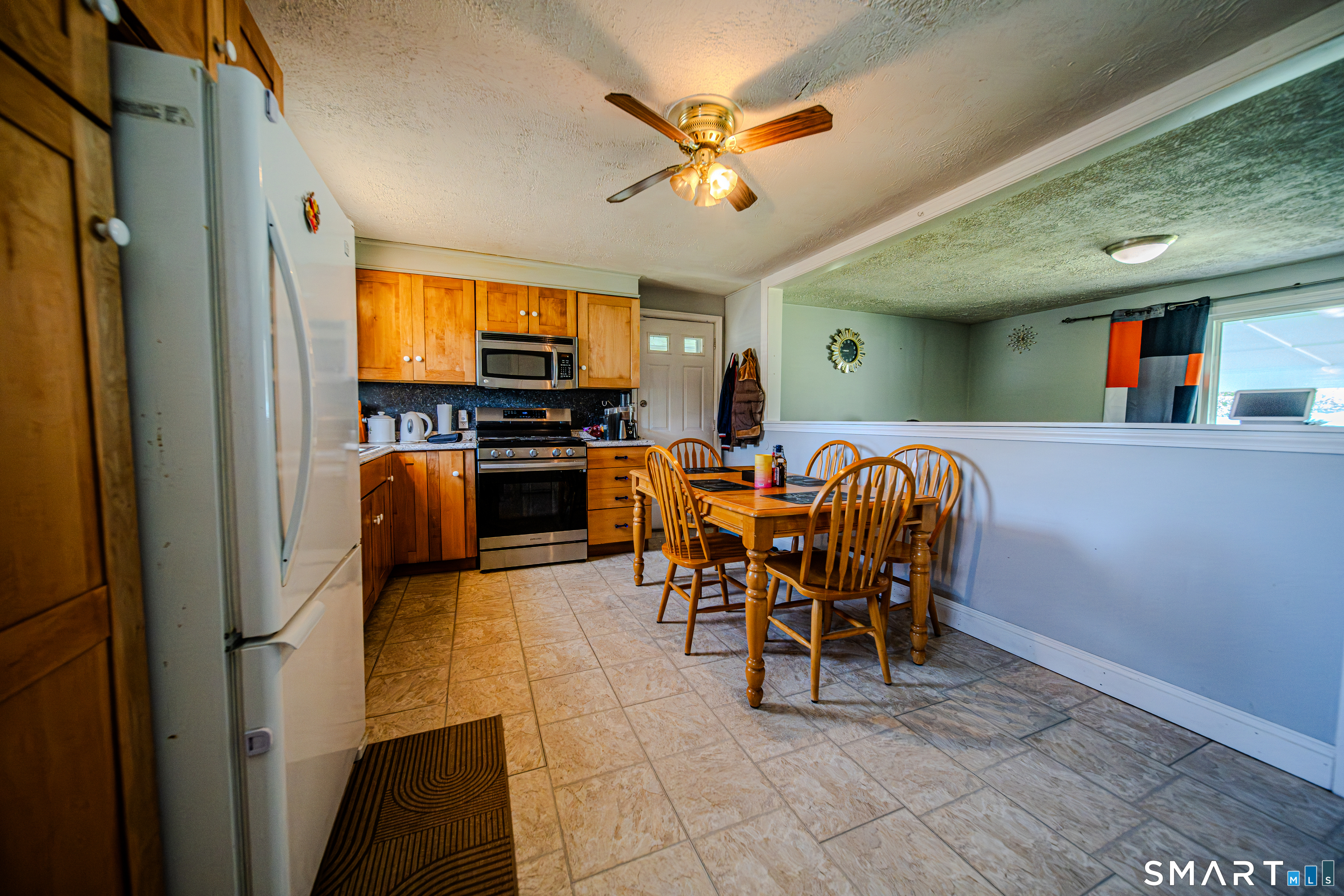 869 Washington Ave Extension Waterbury CT 06708