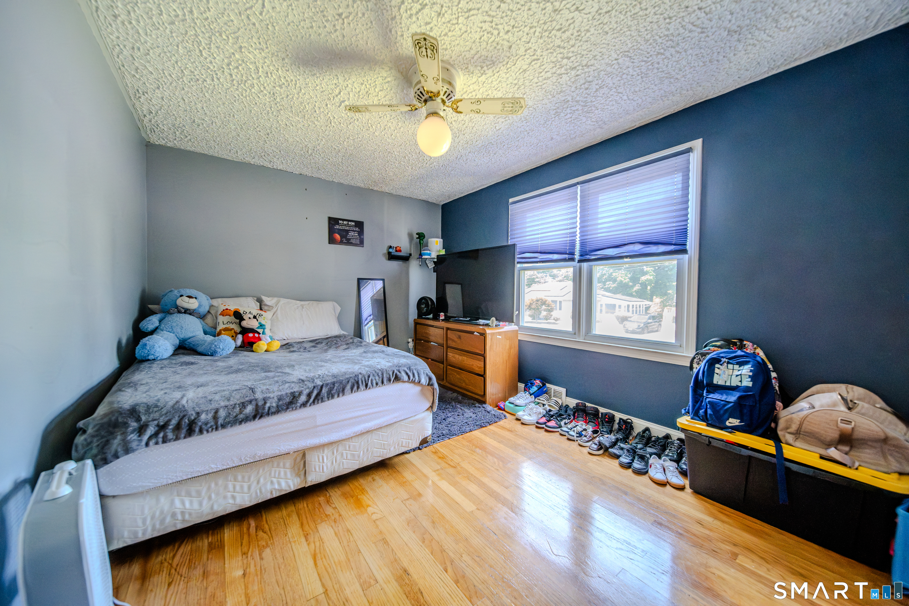 869 Washington Ave Extension Waterbury CT 06708