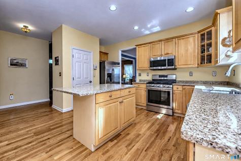 29 Masters Lane Milford CT 06461
